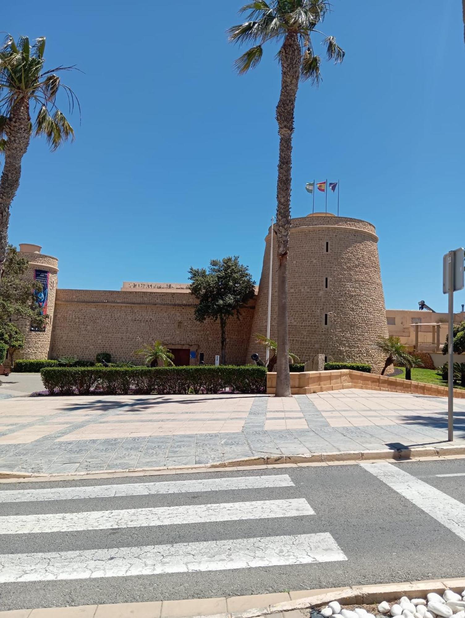Apartamento Leyaros Roquetas de Mar Exterior foto